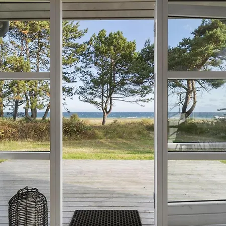 Ilppo - 100m From The Sea By Interhome