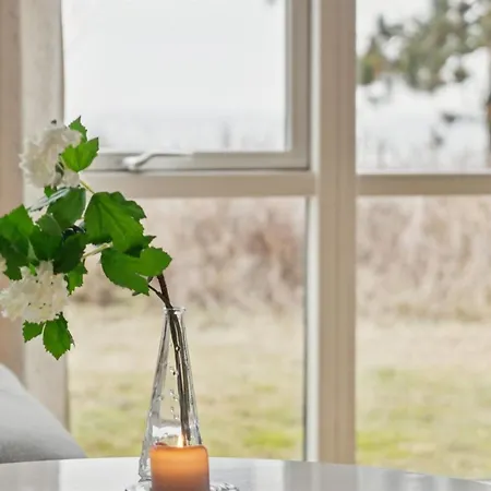 Ilppo - 100m From The Sea By Interhome Tjorneholm