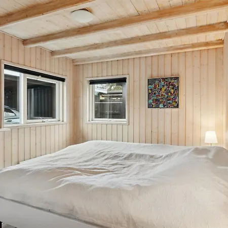 Ilppo - 100m From The Sea By Interhome Feriehus *